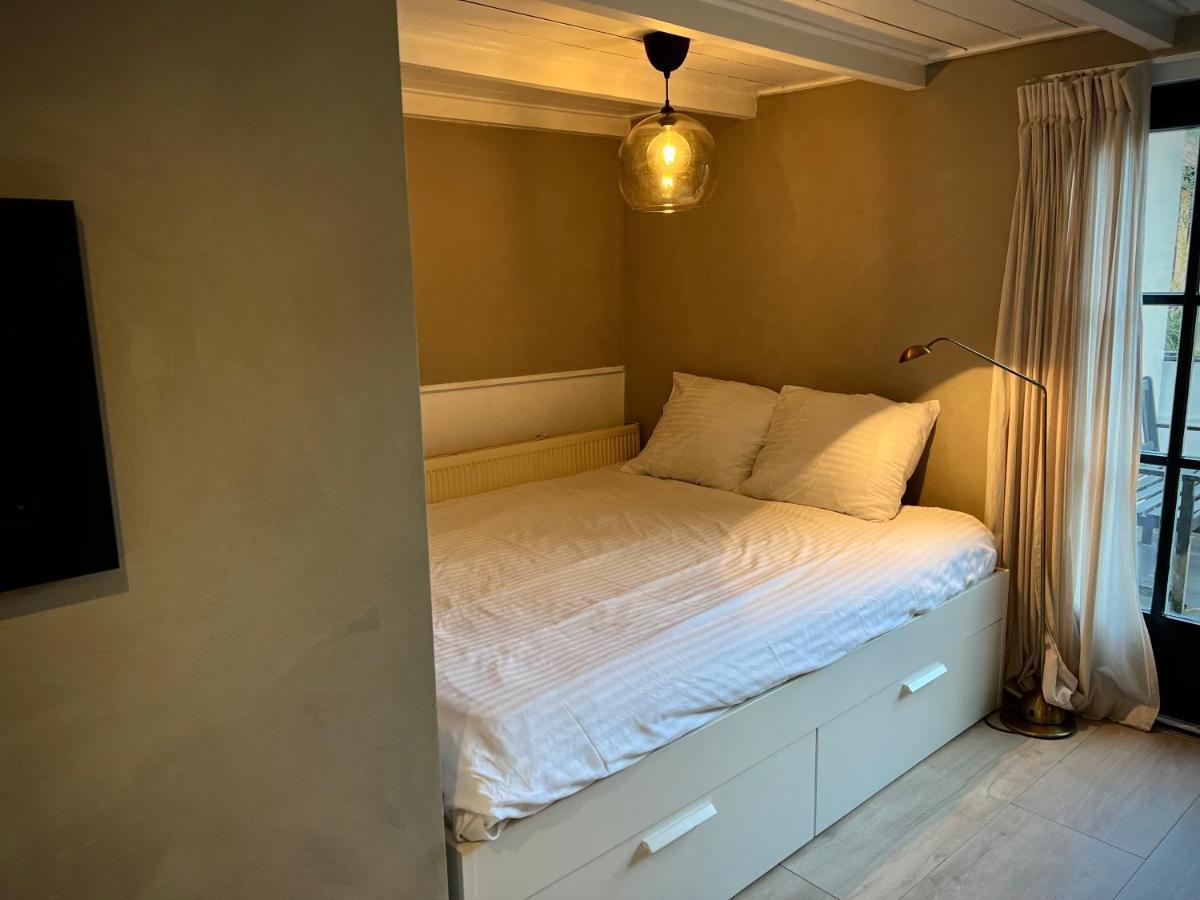 Littleneighbour Apartment Pingjum Bagian luar foto